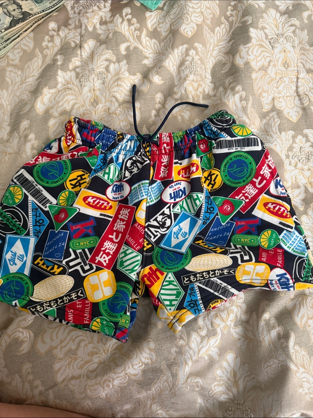 Kith kids - size M